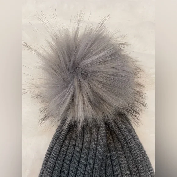 Kyi Kyi Faux Fur Pom Pom Knitted Beanie Hat Women's One Size Charcoal - Picture 5 of 8